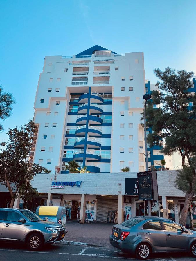 Royal Apartments , Blvd Nitza 8 Netanya Exterior photo